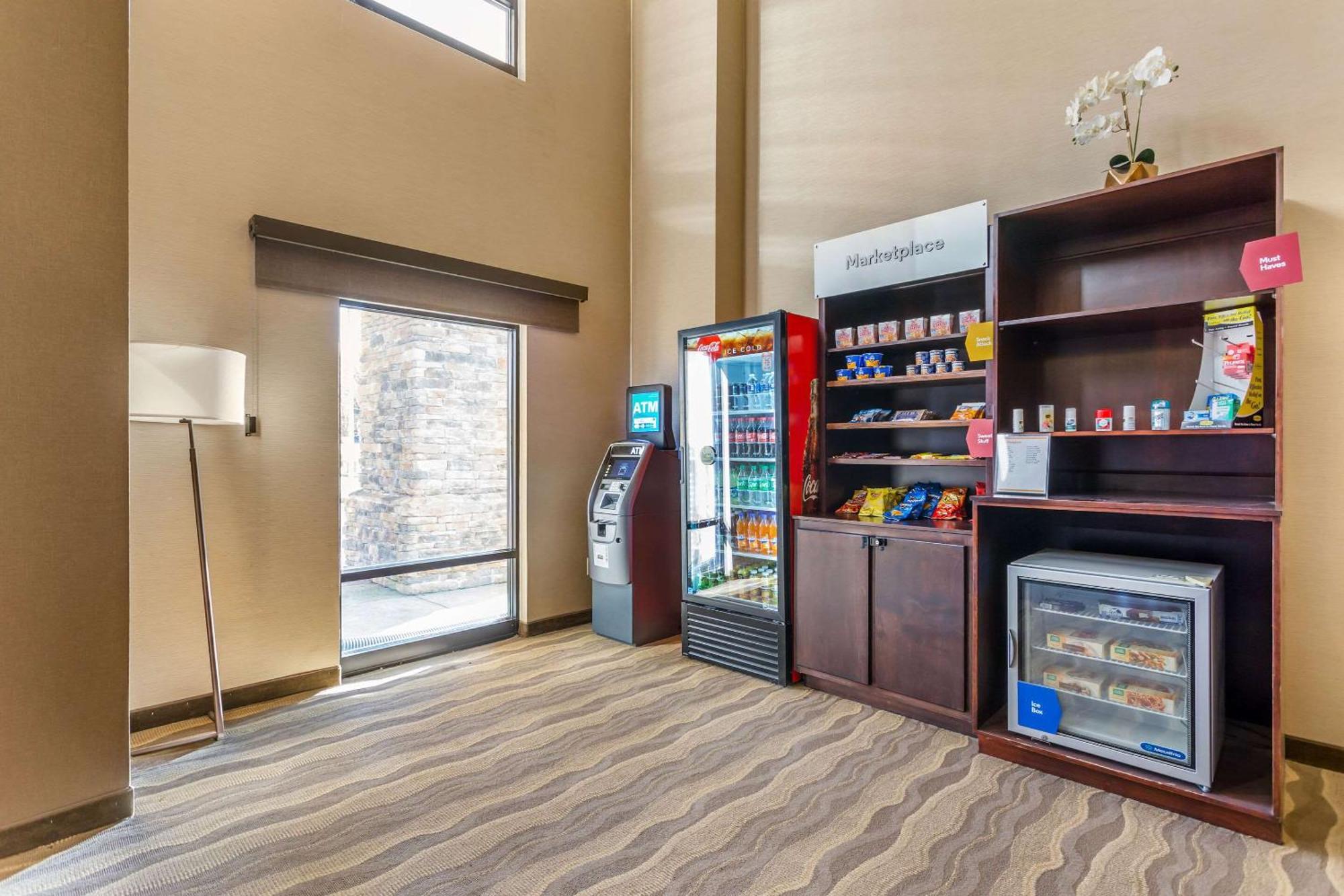 Comfort Suites South Point - Huntington Eksteriør bilde