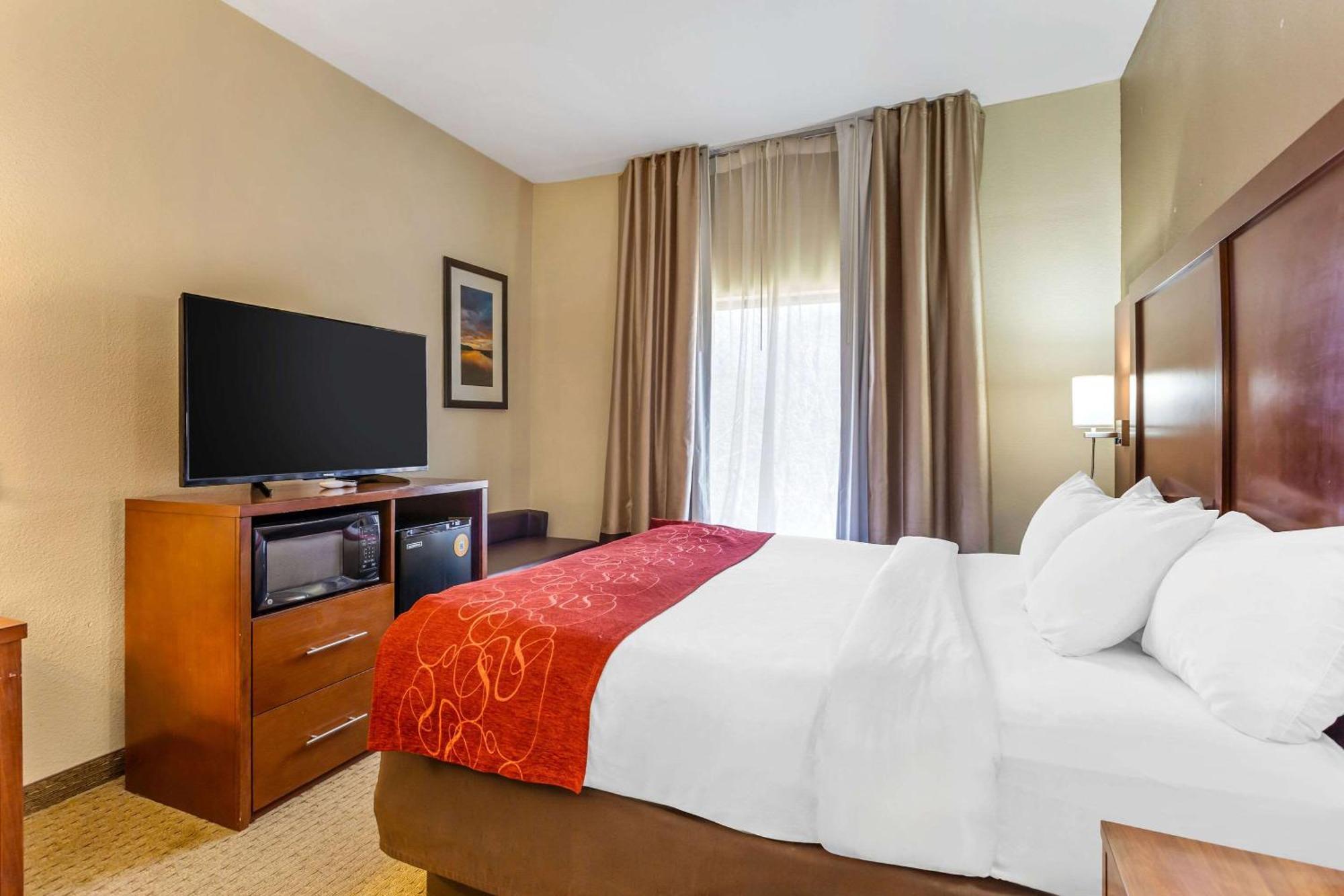 Comfort Suites South Point - Huntington Eksteriør bilde