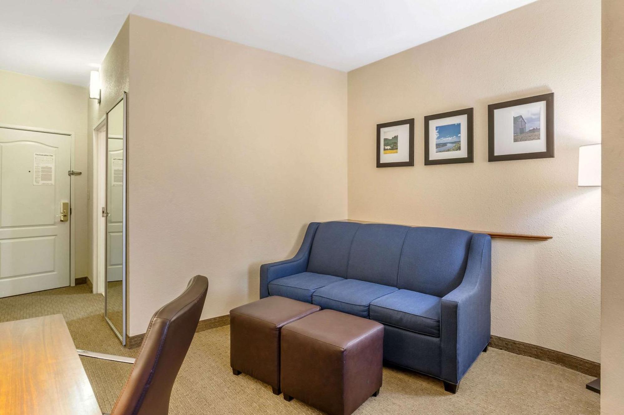 Comfort Suites South Point - Huntington Eksteriør bilde