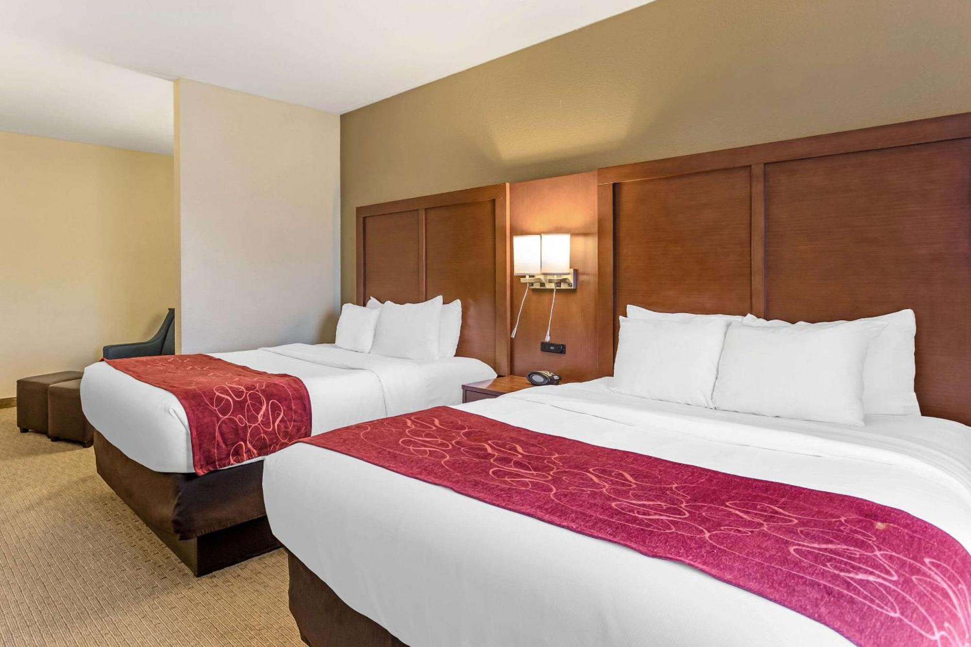 Comfort Suites South Point - Huntington Eksteriør bilde