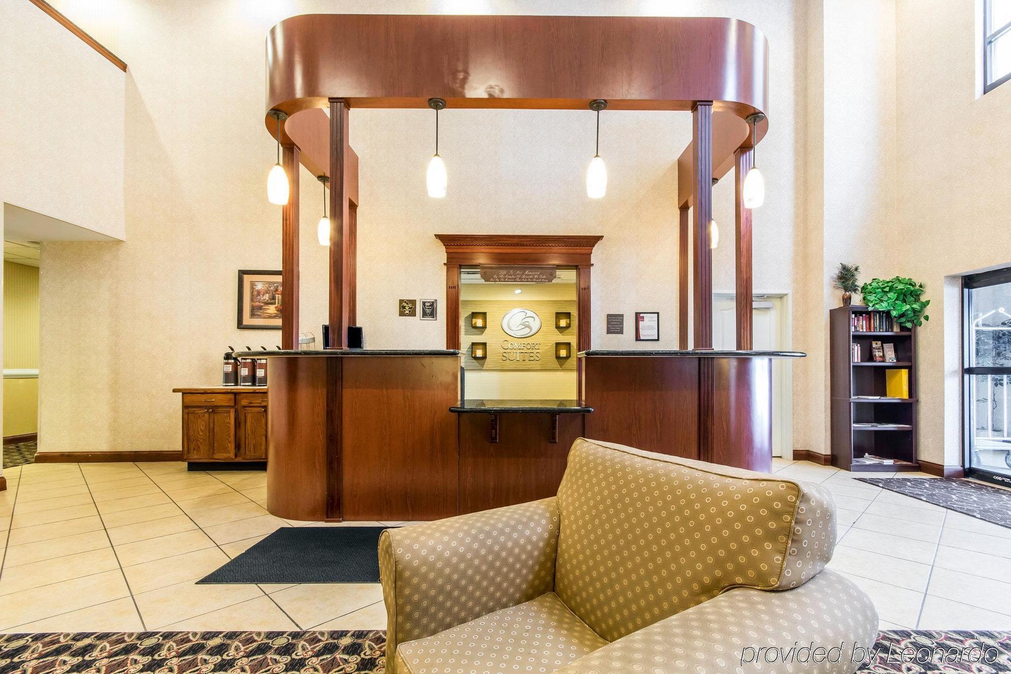 Comfort Suites South Point - Huntington Eksteriør bilde